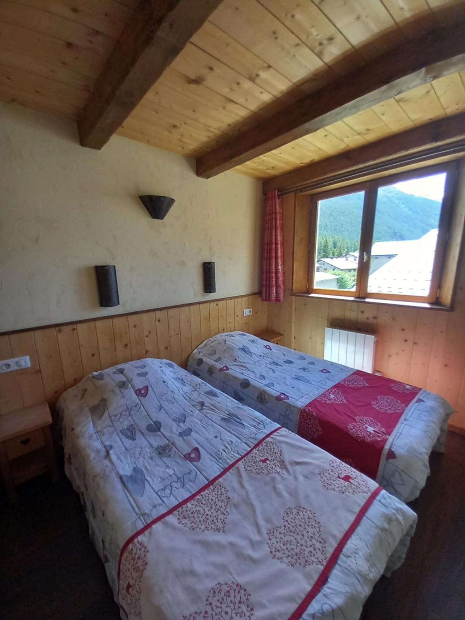 Chalet L'Aubepine Residence B&B Bessans Buitenkant foto