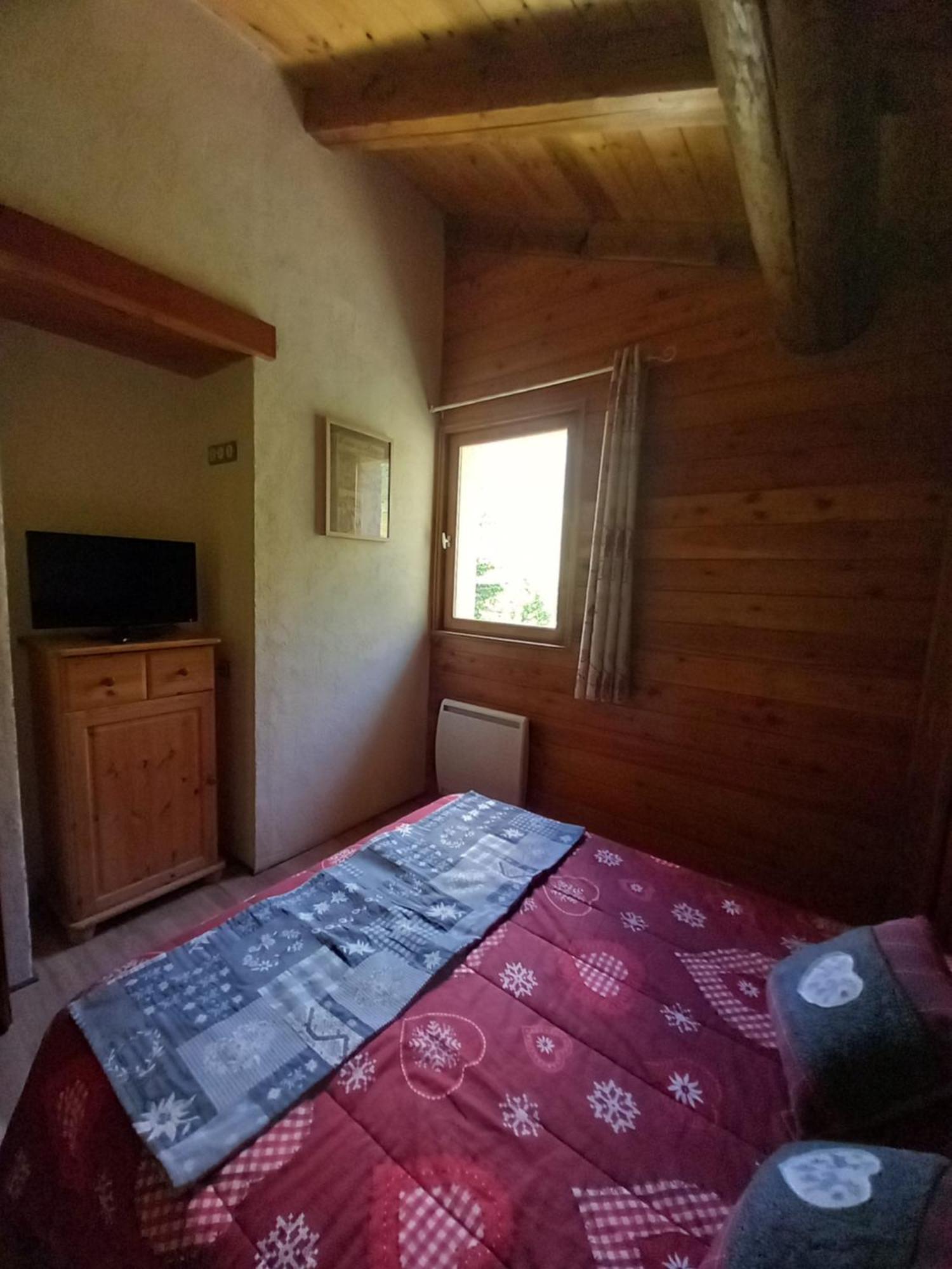 Chalet L'Aubepine Residence B&B Bessans Buitenkant foto