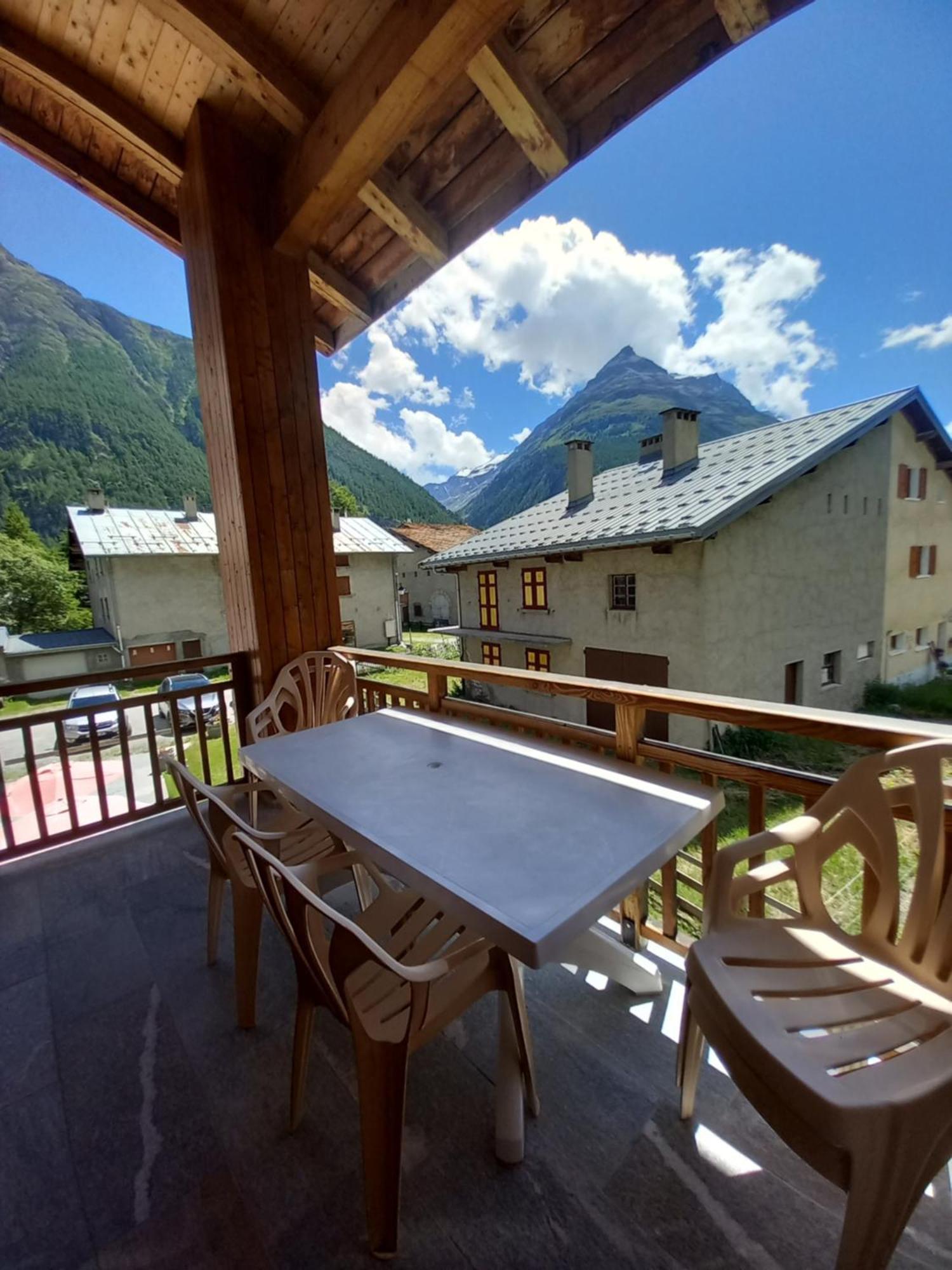 Chalet L'Aubepine Residence B&B Bessans Buitenkant foto