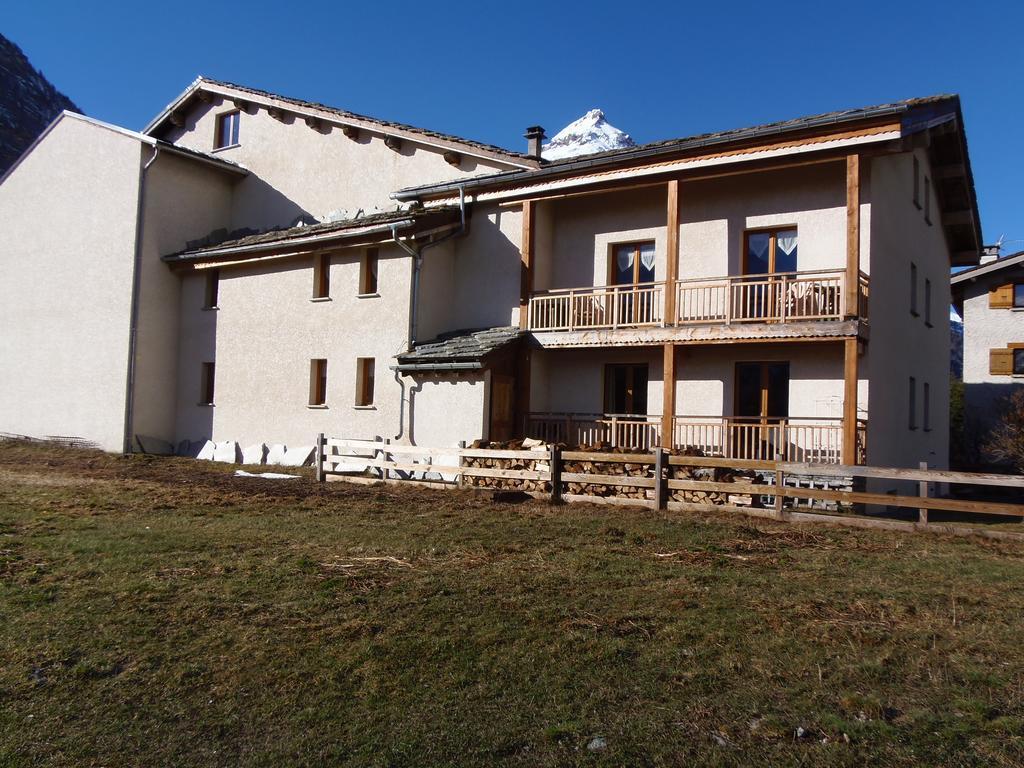 Chalet L'Aubepine Residence B&B Bessans Buitenkant foto