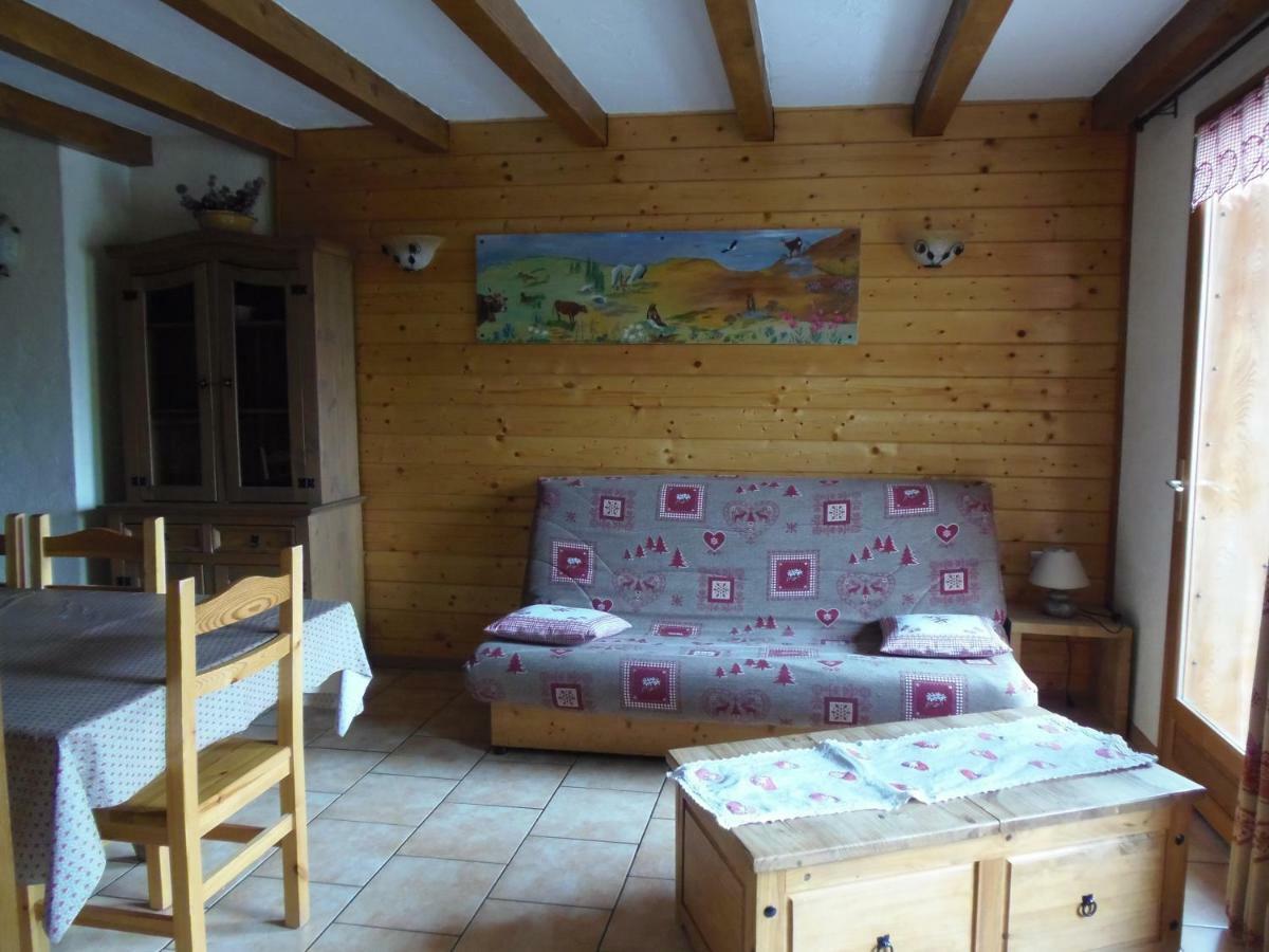 Chalet L'Aubepine Residence B&B Bessans Buitenkant foto